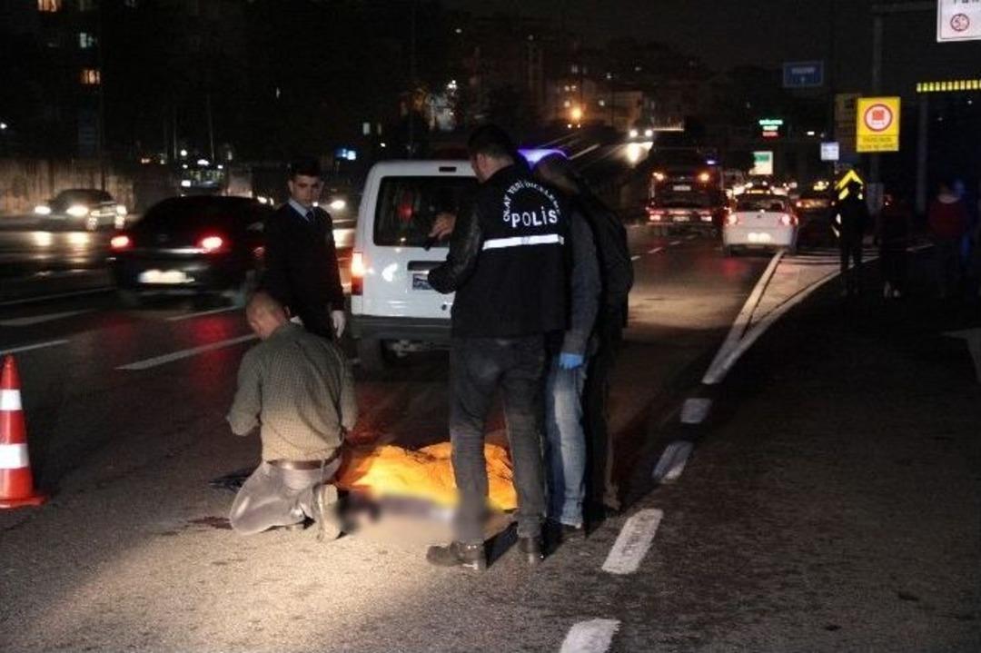 Kağıthane&rsquo;de Trafik Kazası: 1 &Ouml;l&uuml;