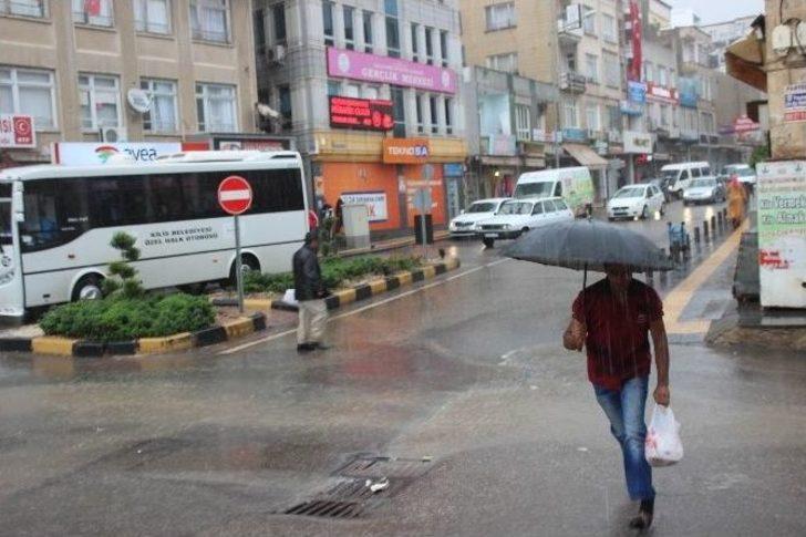 Kilis’te Sağanak Yağış Etkili Oldu G3