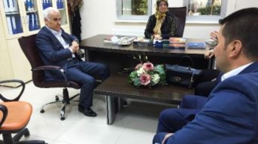 Ak Partili Ceylan’dan, Pursaklar Belediyesi Hanım Evi Ziyareti