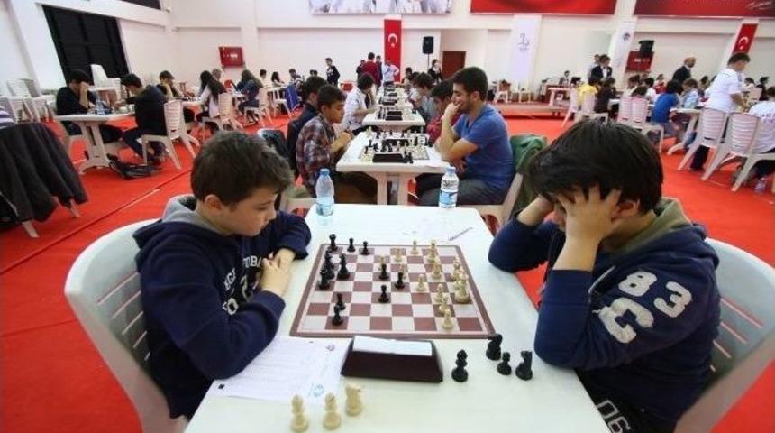 Yeteneklerini Turnuvada G&ouml;sterecekler