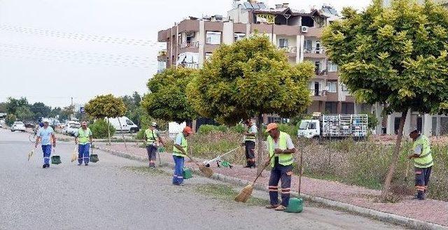 Muratpaşa Sokaklarına Sonbahar Bakımı