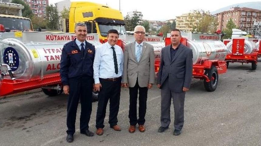 K&uuml;tahya&rsquo;da Site Ve Apartman Y&ouml;neticilerine Yangına İlk M&uuml;dahale Eğitimi