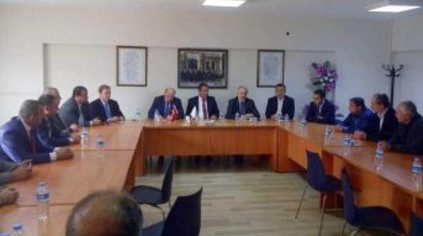 K&uuml;tahya Ak Parti, Esnafın Temsilcilerini Dinledi