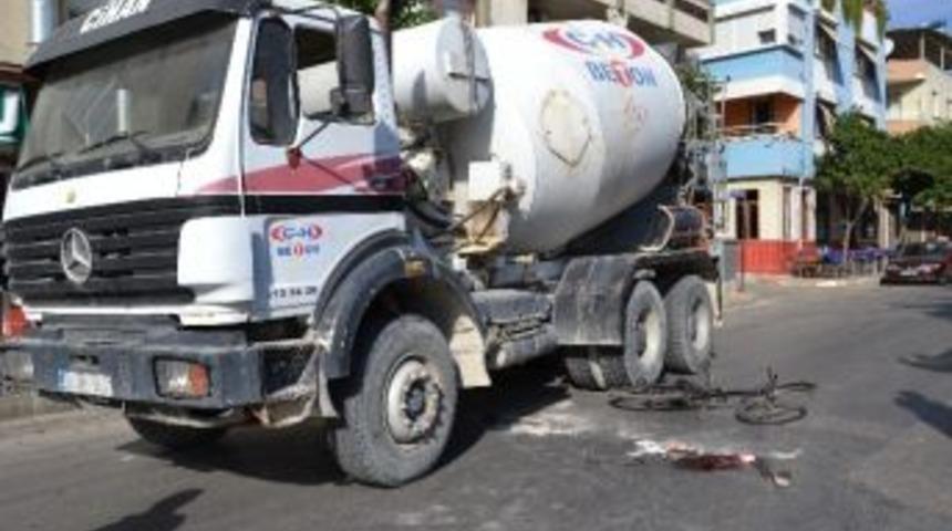 Nazilli&rsquo;de Yaşlı Adam Beton Mikserinin Altında Kaldı