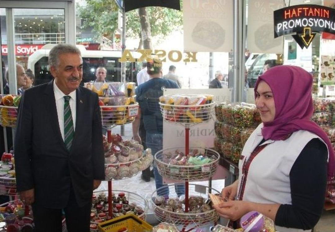 Eski G&uuml;mr&uuml;k Ve Ticaret Bakanı Yazıcı, Hdp&rsquo;ye Sert &Ccedil;ıktı