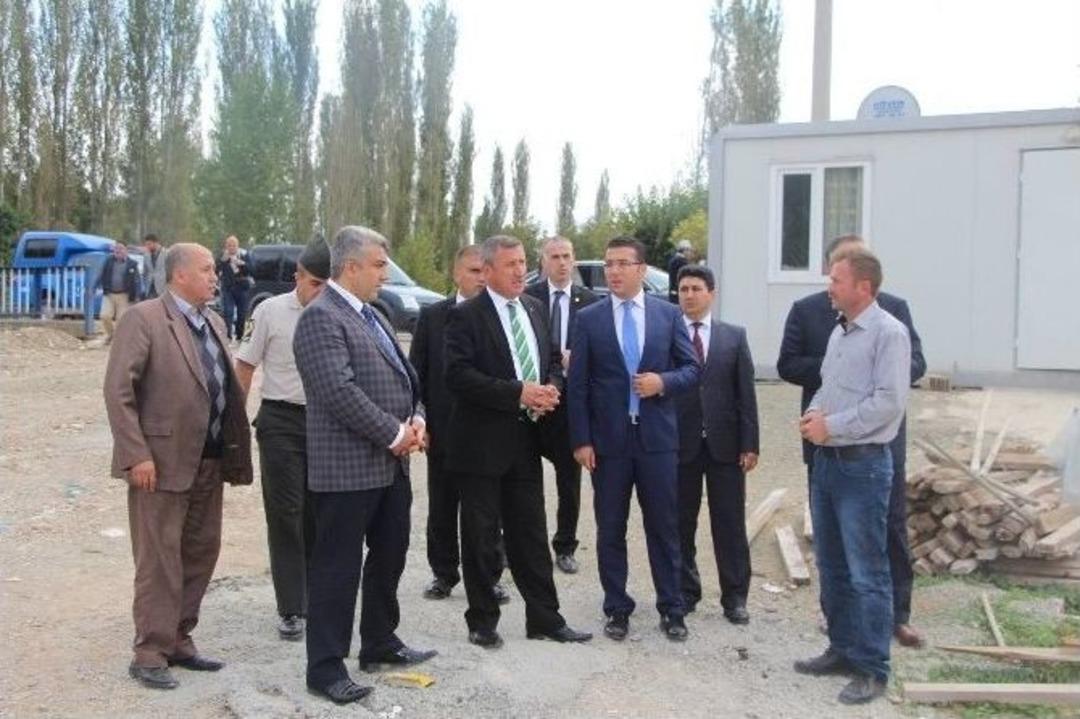 Vali Yılmaz, Hisarcık&rsquo;ta İncelemelerde Bulundu