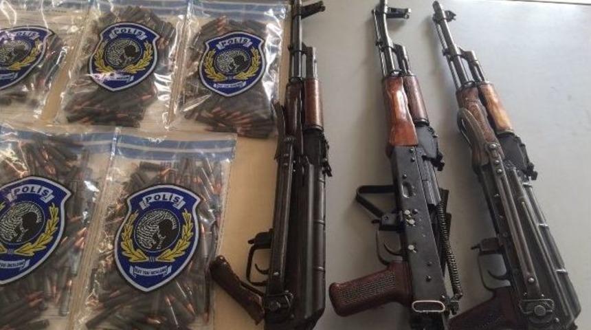 Ş&uuml;pheli Ara&ccedil;tan Cephanelik &Ccedil;ıktı