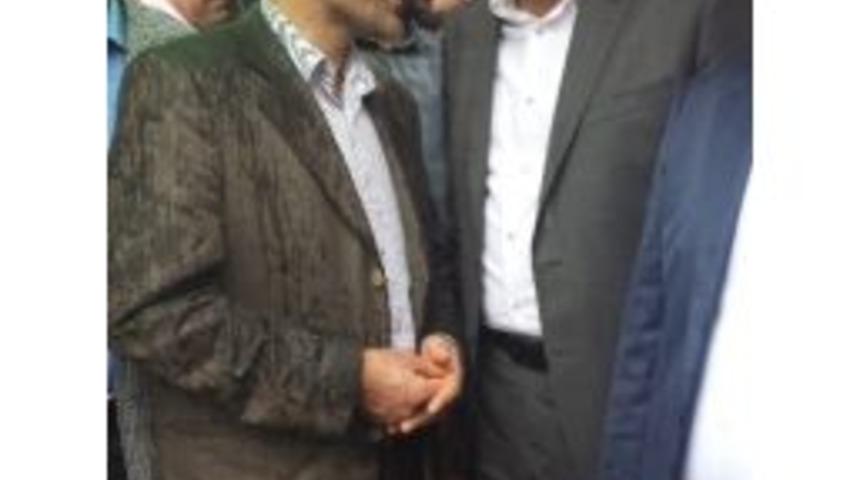 Ensarioğlu, Yasin B&ouml;r&uuml;&rsquo;n&uuml;n Ailesini Ziyaret Etti