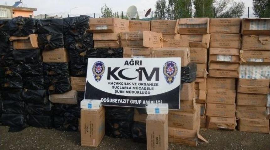 Hamburger Paketlerinde 239 Bin Paket Ka&ccedil;ak Sigara