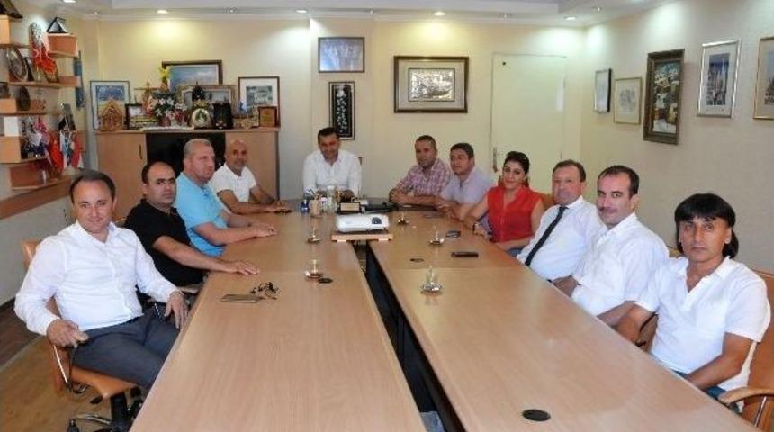 Alanyaspor&rsquo;dan Belediye Başkanı Y&uuml;cel&rsquo;e Ziyaret