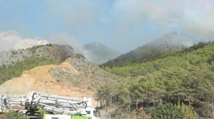 Mersin&rsquo;de Orman Yangını