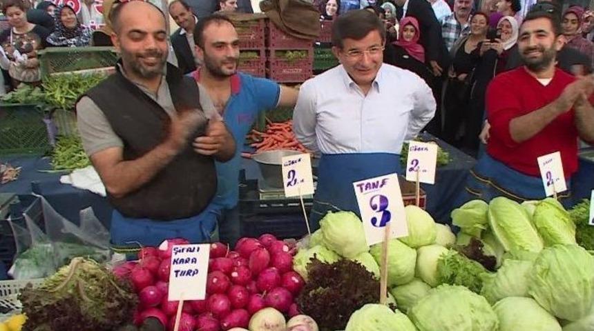 Başbakan Ahmet Davutoğlu Pazarcı Oldu