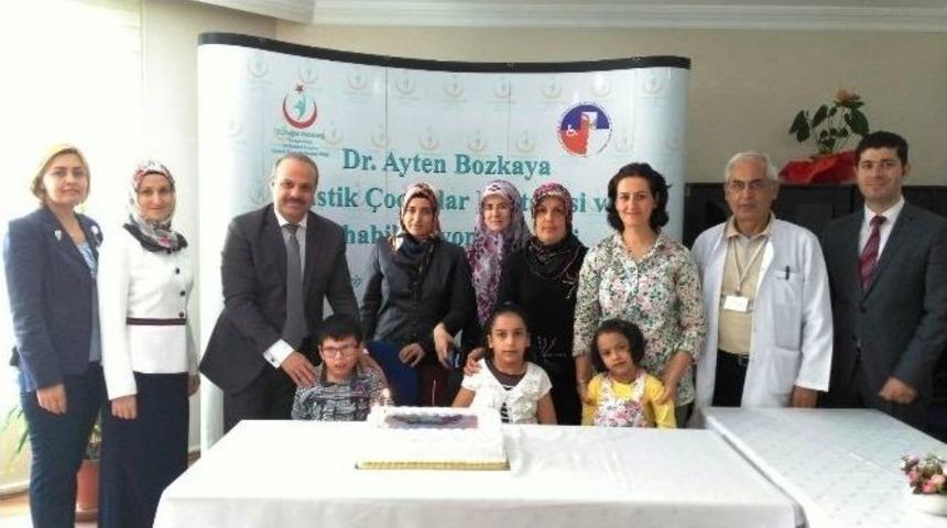 D&uuml;nya Spastik &Ccedil;ocuklar G&uuml;n&uuml; T&uuml;rkiye&rsquo;nin Tek Spastik &Ccedil;ocuk Hastanesinde Kutlandı