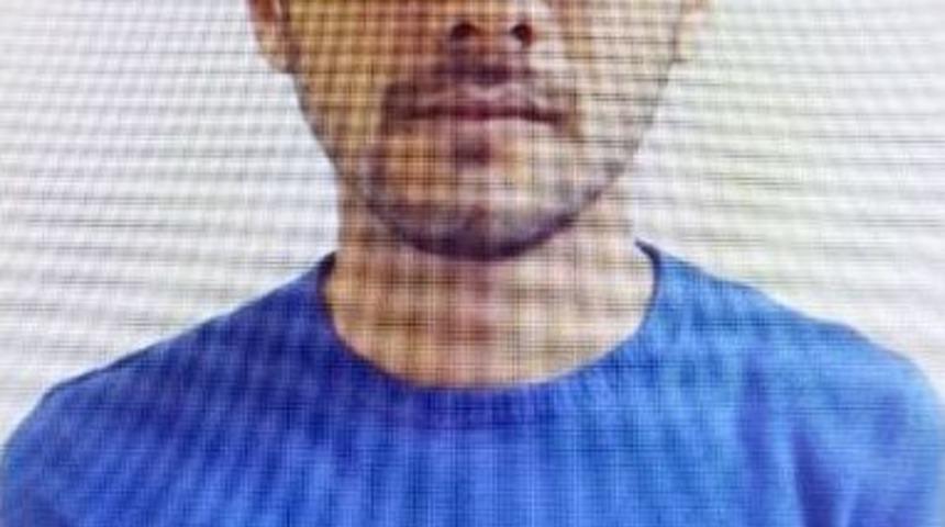 Binbir Surat L&uuml;ks D&uuml;şk&uuml;n&uuml; Hırsız Havalimanında Yakalandı