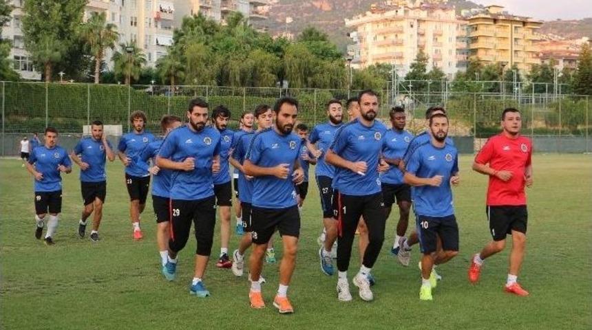 Kalpar İlk İdmanına &Ccedil;ıktı