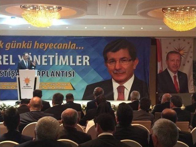 Özhaseki, Yerel Yönetimlerin Nabzını Tuttu