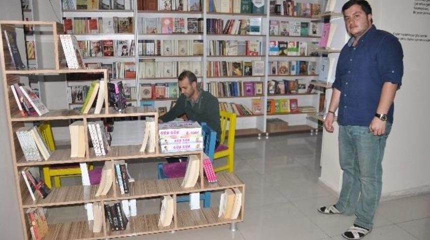 Muş&rsquo;ta Kitap Evi A&ccedil;ıldı