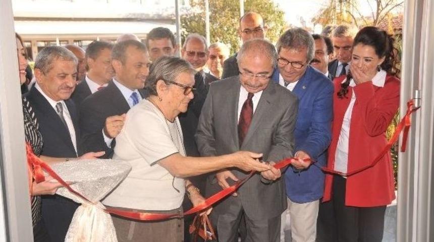 G&uuml;ls&uuml;m S&ouml;nmez&rsquo;den Hayata Dair Sergi