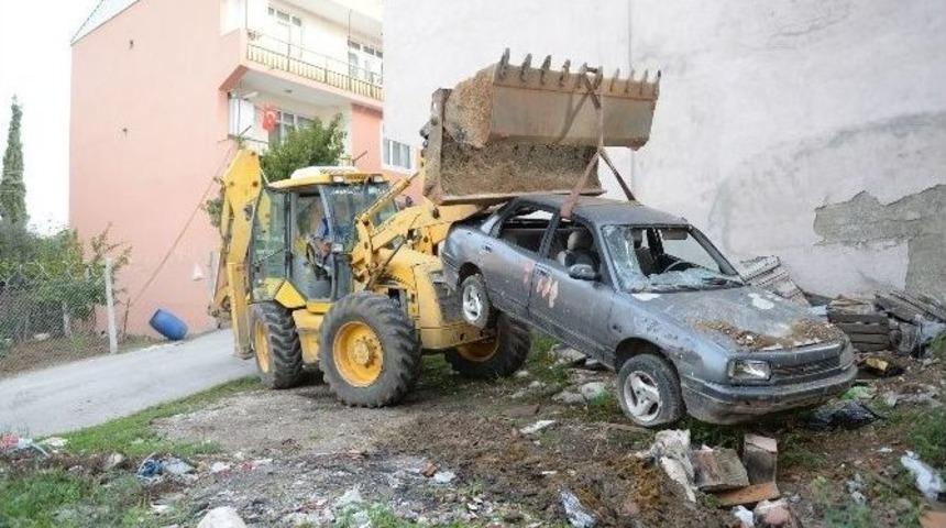 Bursa&rsquo;da Hurda Ara&ccedil; Temizliği