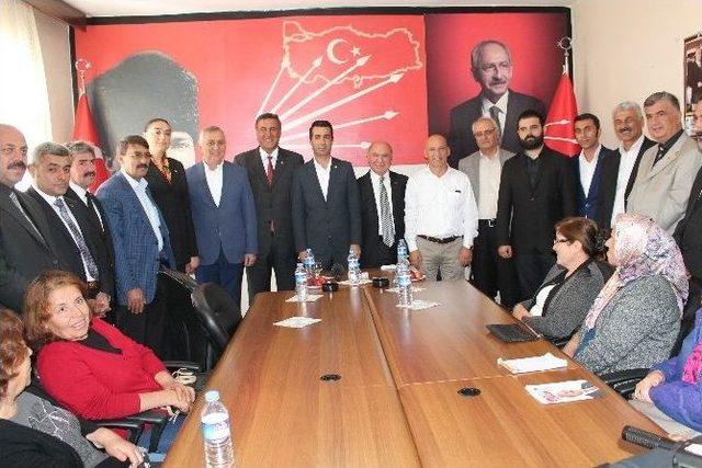 Kartal Belediye Başkanı Op. Dr. Öz, Niğde’de Chp Milletvekili Adayına Destek Verdi