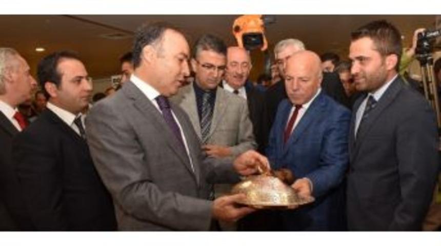 Sekmen: &ldquo;gen&ccedil;ler Muhakkak En Az İki Meslek Sahibi Olmalı&rdquo;