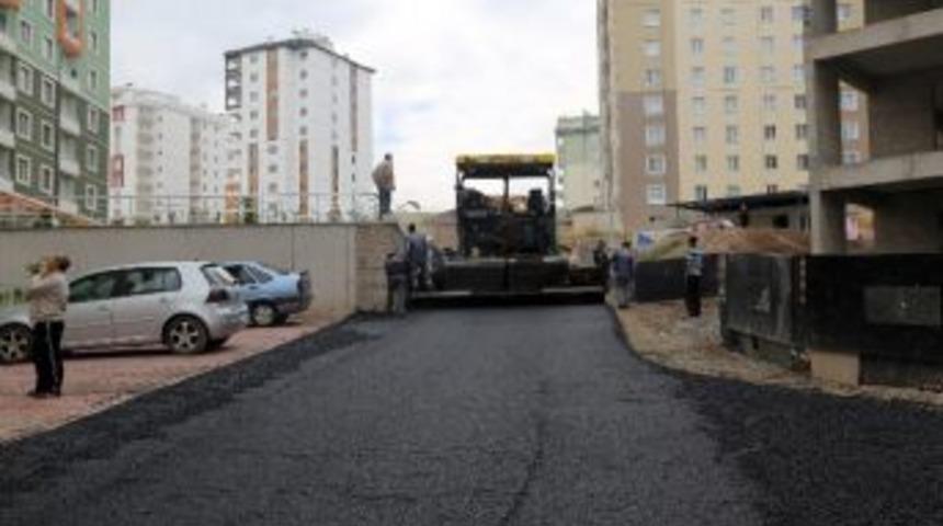 Asfaltta Sonbahar &Ccedil;alışmaları