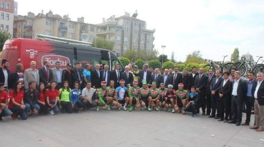Uluslararası Konya Torku Mevlana Bisiklet Turu&rsquo;nun Karaman Etabı Yapıldı