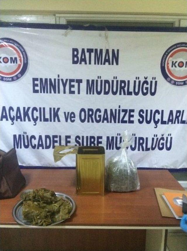 Batman’da Asma Yapraklarının Arasına Gizlenen Esrar Ele Geçirildi