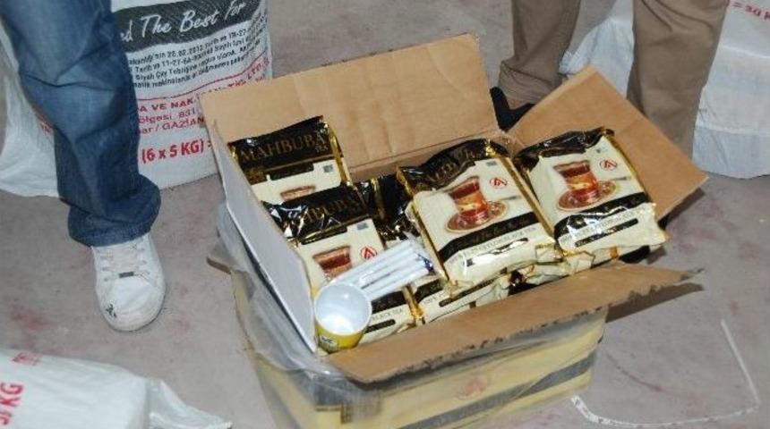 Polisten Ka&ccedil;ak &Ccedil;ay Baskını