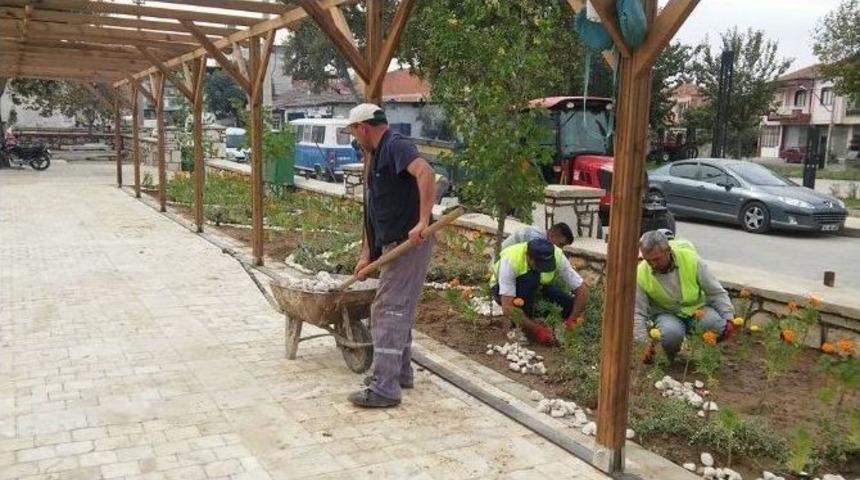 Sarıg&ouml;l&rsquo;de Parklara Yeni G&ouml;r&uuml;n&uuml;m