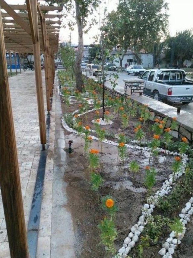 Sarıgöl’de Parklara Yeni Görünüm