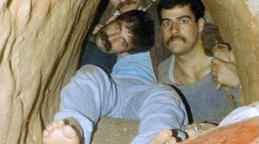 120 Metre T&uuml;nel Kazdılar, Fotoğraf &Ccedil;ektirip Takım Elbiseyle Ka&ccedil;tılar