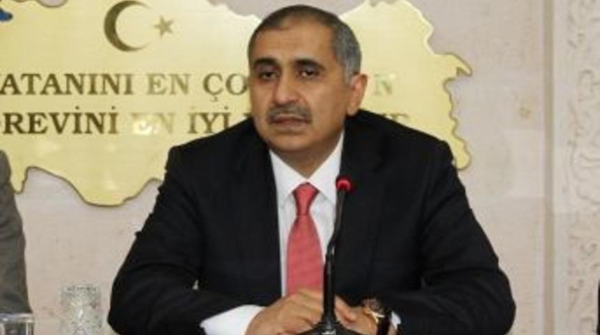 Vali Ko&ccedil;ak&rsquo;tan Nobel Kimya &Ouml;d&uuml;l&uuml; Alan Sancar&rsquo;a &Ouml;vg&uuml;