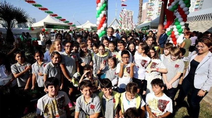 Karşıyaka&rsquo;da Bilim Dolu Şenlik