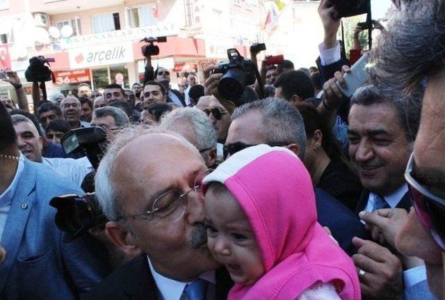 Kılıçdaroğlu Balkan Göçmenleri Federasyonu’nu Ziyaret Etti