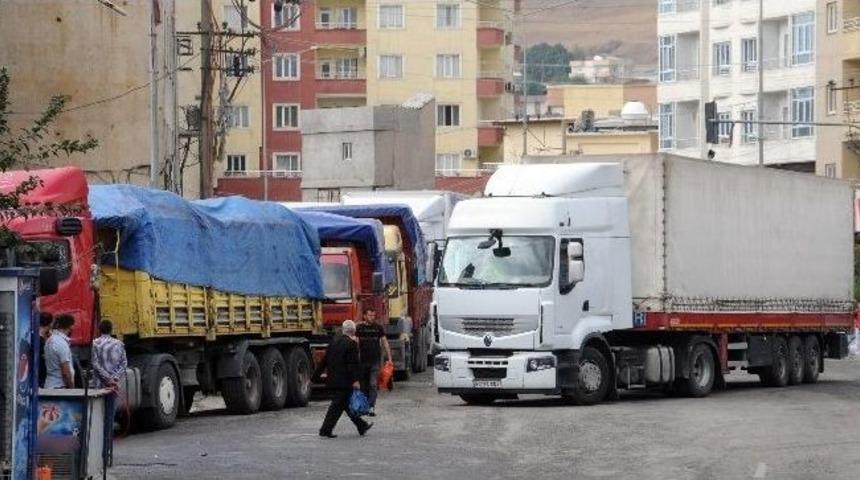 İzinsiz G&ouml;steriye Polis M&uuml;dahale Etti