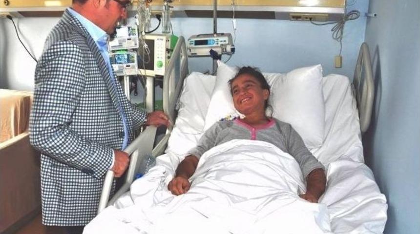 Turan&rsquo;dan Organ Nakli Yapılan Hastaya Ziyaret