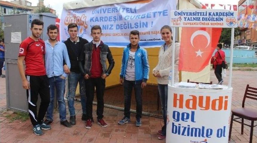 &Uuml;niversite Gen&ccedil;leri İ&ccedil;in Stand A&ccedil;ıldı