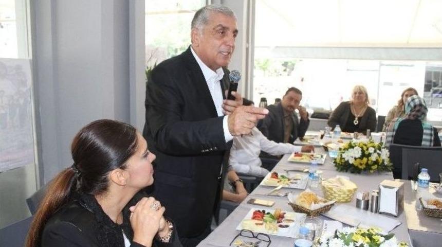 Necip Kalkan: "n&ouml;bet&ccedil;i Eczane Gibi Milletvekili Olacağım"