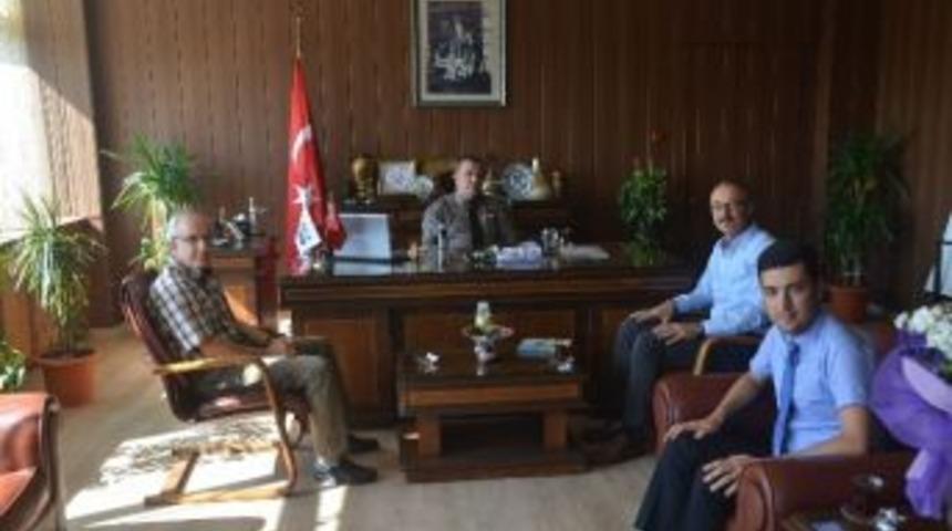 Bisikletli Gezginler Derneği&rsquo;nden İl M&uuml;d&uuml;r&uuml; Koca&rsquo;ya Ziyaret