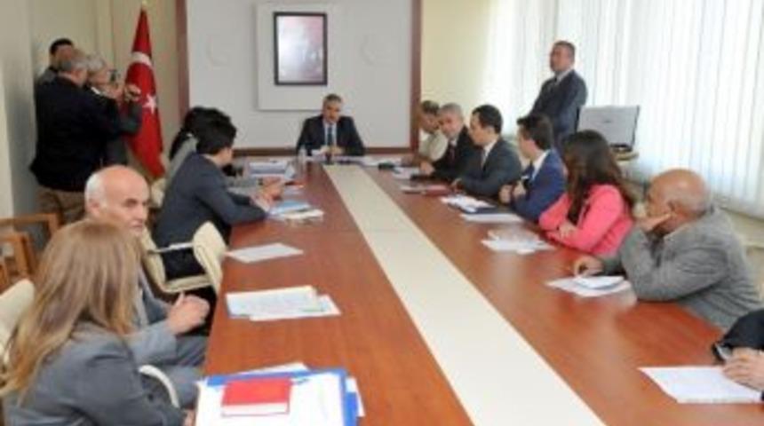 Uşak&rsquo;ta Se&ccedil;im G&uuml;venliği Toplantısı Ger&ccedil;ekleştirildi