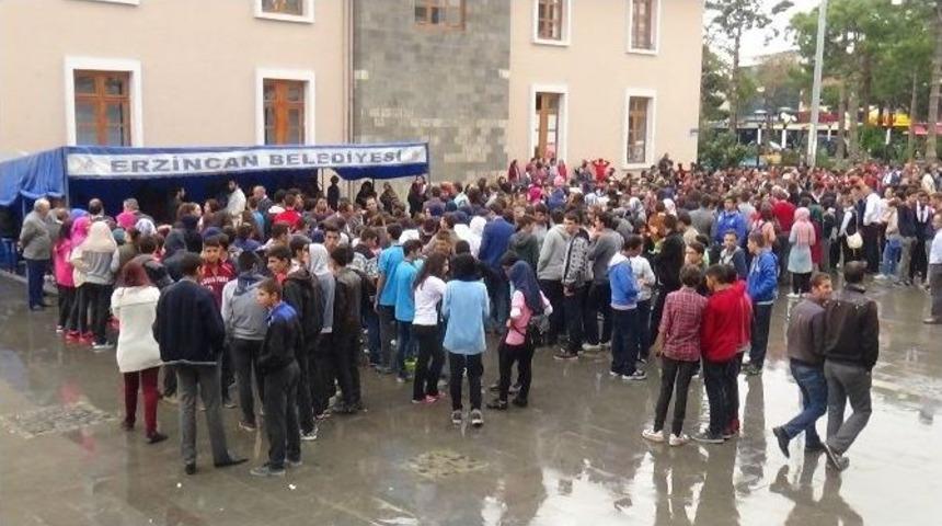 Erzincan&rsquo;da 40 Bin &Ouml;ğrenciye 40 Bin Kitap