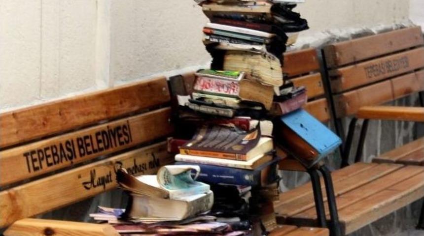 Eskişehir&rsquo;de İki Caminin Kundaklandığı İddiası