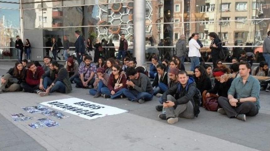 Eskişehir&rsquo;de, Ankara&rsquo;daki Patlamayı Protesto Eylemi