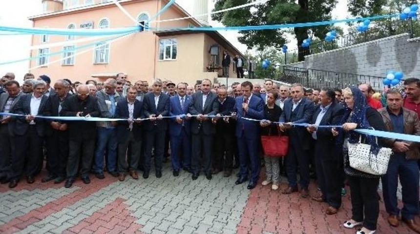 Gen&ccedil;: "canik&rsquo;te Medeniyetimizi Yeniden İnşa Ediyoruz"