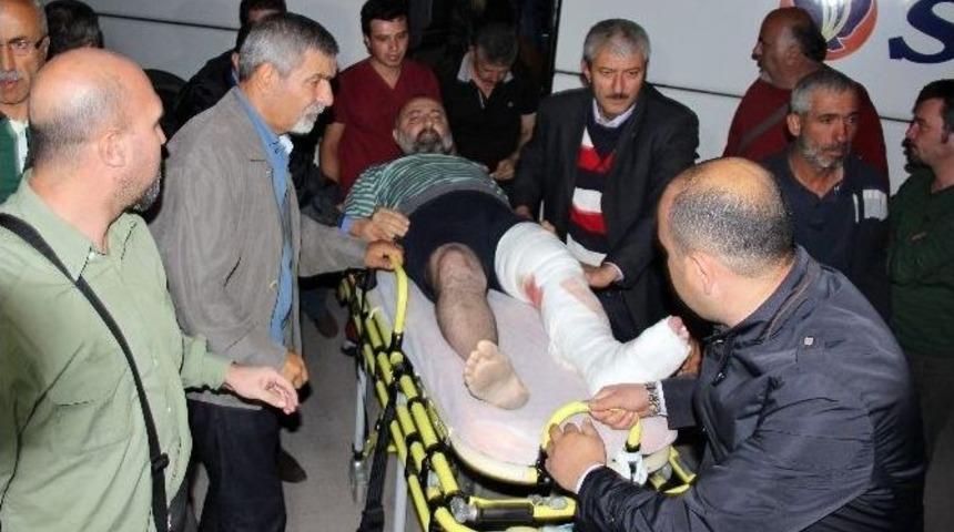 Ter&ouml;r Saldırısında Yaralanan Arkadaşlarını Yolcu Otob&uuml;s&uuml; İle Getirdiler