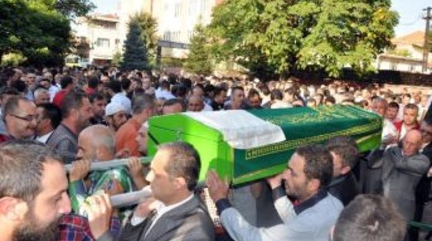 Ertuğrul Sağlamın Ziyaret Ettiği Bursaspor Taraftarı Toprağa Verildi