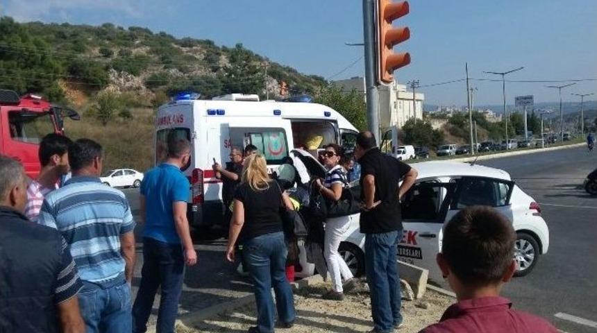 Tarım İş&ccedil;ilerini Taşıyan Otob&uuml;s S&uuml;r&uuml;c&uuml; Adayının Acına &Ccedil;arptı: 5 Yaralı