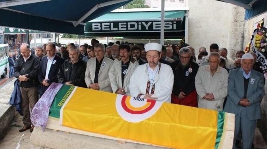 Kozmetik Krali&ccedil;isi &lsquo;hunca&rsquo; Son Yolculuğuna Uğurlandı