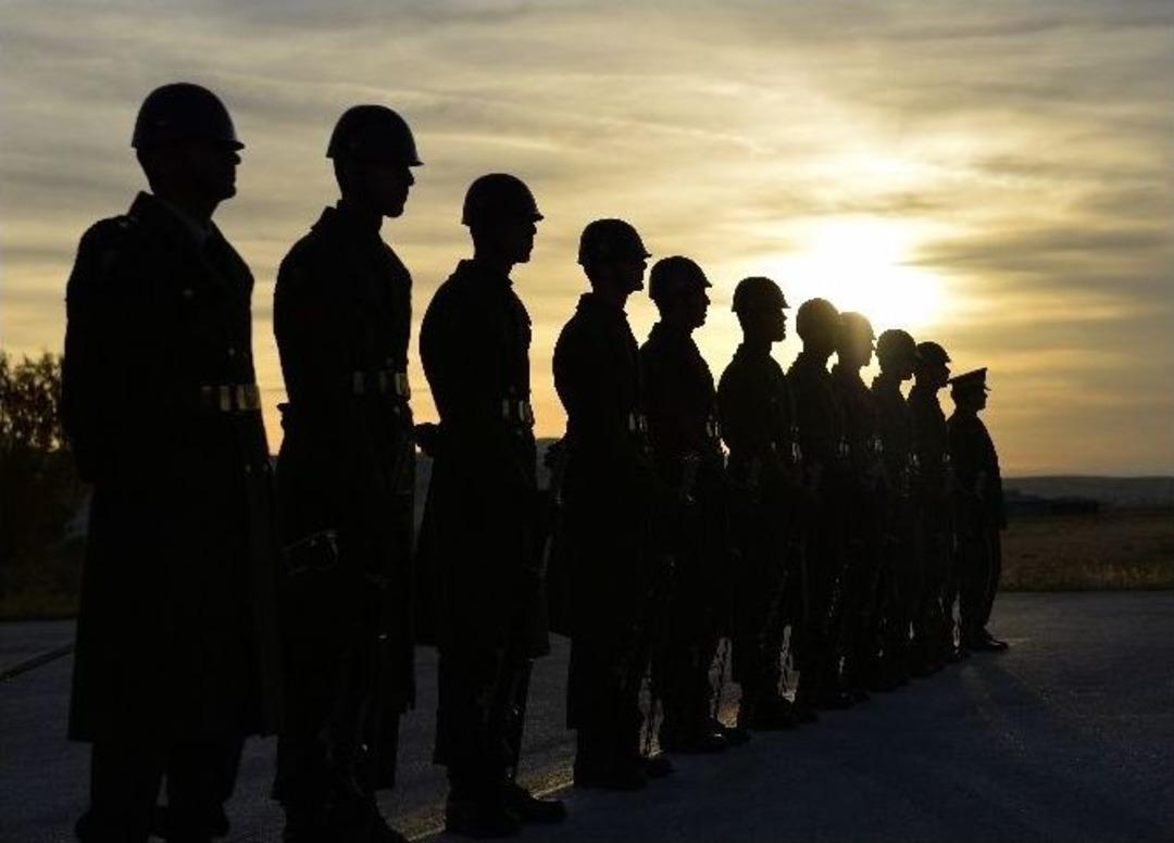 Erzurum&rsquo;da Şehit Olan 2 Asker T&ouml;renle Memleketlerine Uğurlandı